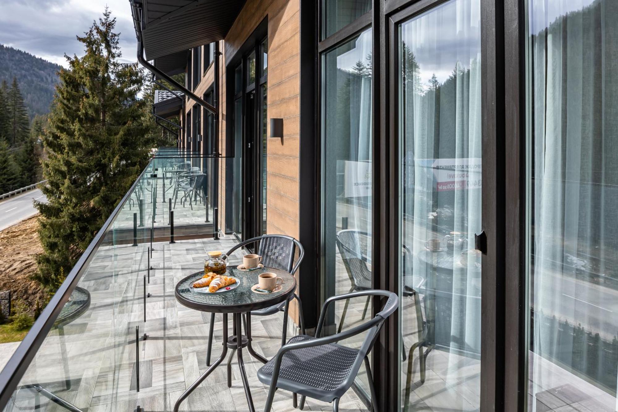 Wood Hotel Resort & Spa Bukovel Kültér fotó